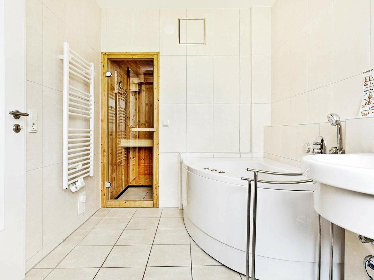 4 Person Holiday Home In Gro Enbrode Гросенброде Экстерьер фото